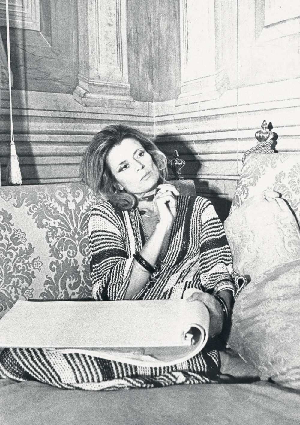 Portrait d’archive de la designer Gabriella Crespi, 1970.